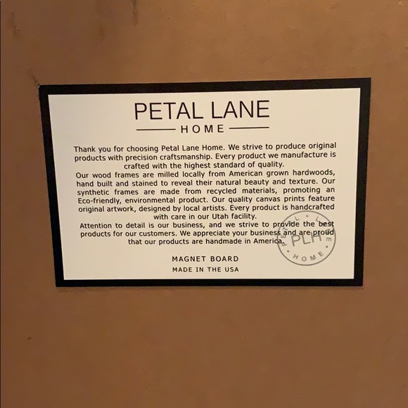 Gold & white magnetic board in very good condition - Picture 2 of 2